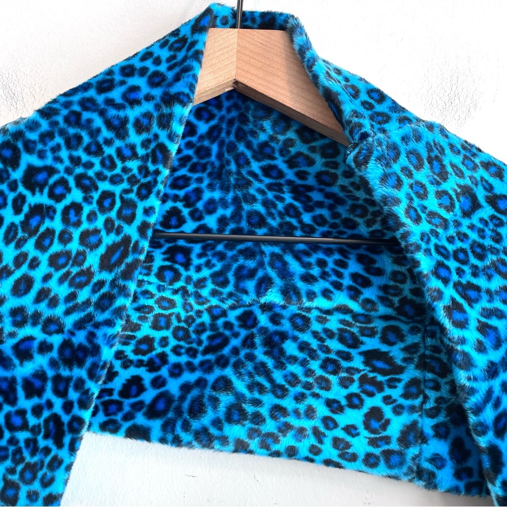 Faux Fur Leopard Print Infinity Scarf - Picture 3 of 7